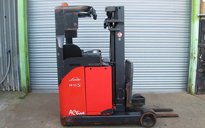 A red reach machine on the forklift training page